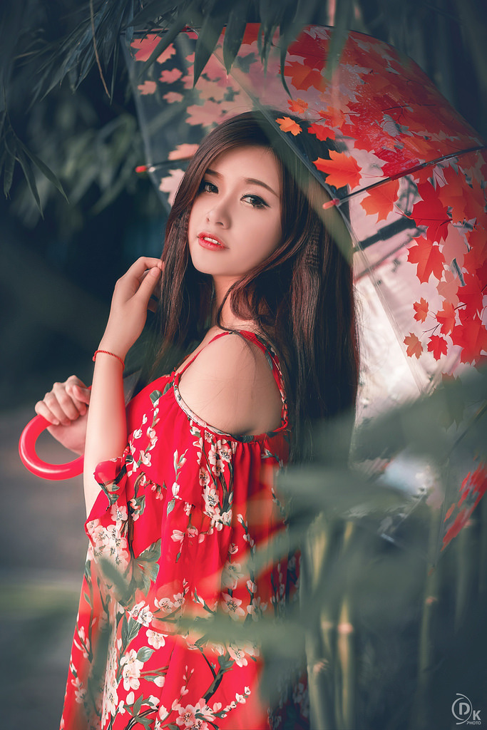 职场出轨的女人